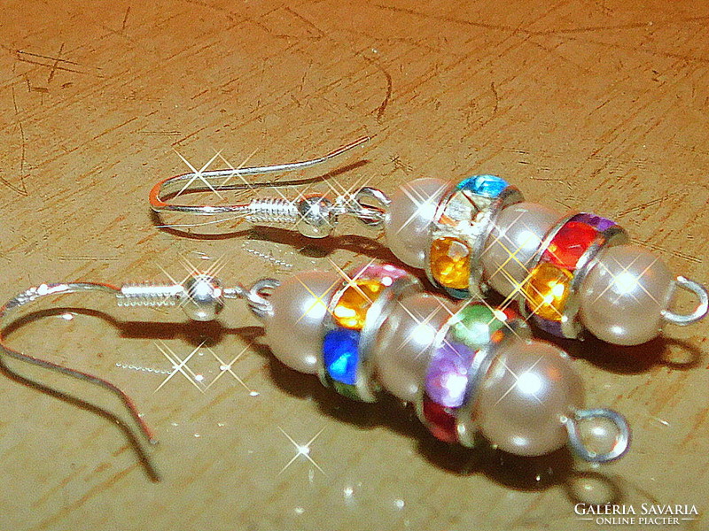 Rainbow crystal 3 beaded earrings