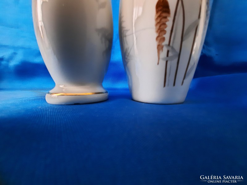 Aquincum kézzel festett porcelán váza, 2 db