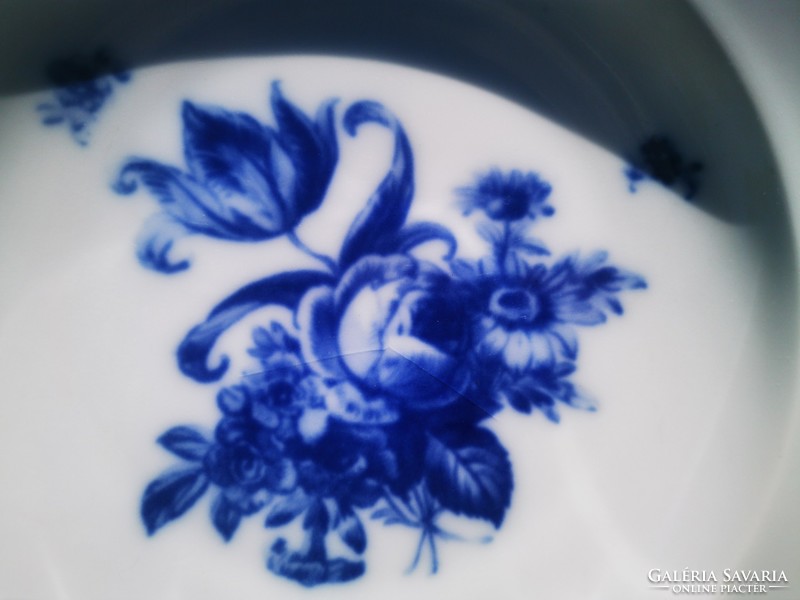 Blue rose bowl