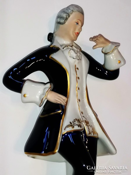 Gyűjtői ROYAL DUX vitage barok férfi figura