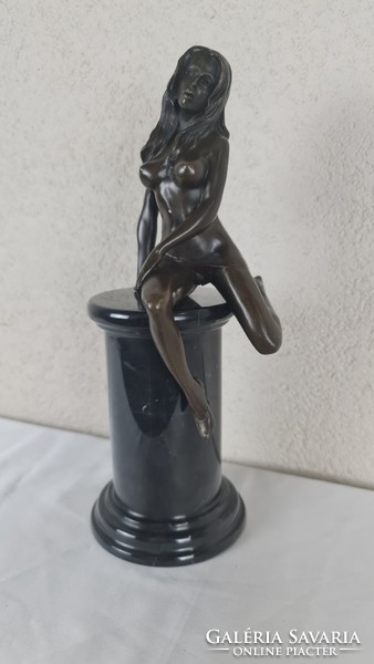 A449 naked woman.Erotic bronze statue on a marble base