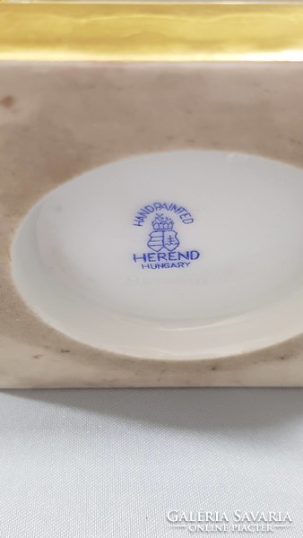 Herend claw pot