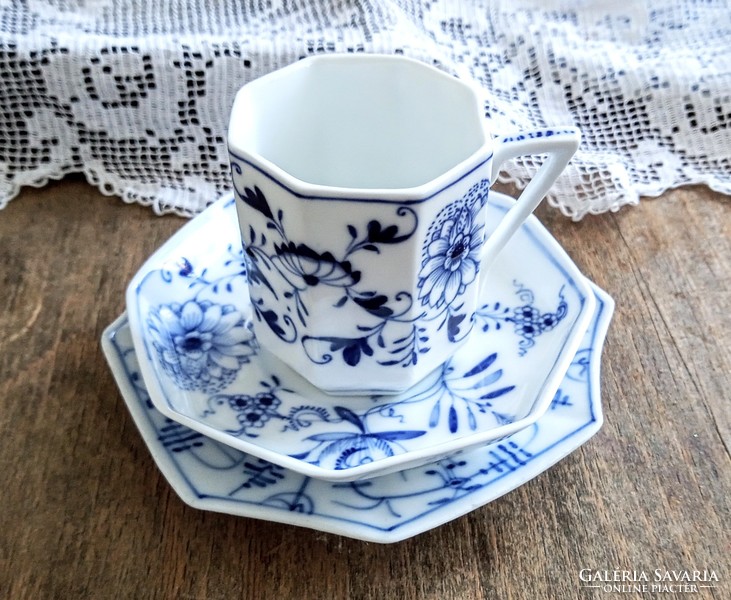 Franziska hirsch dresden antique coffee cup 1893-1896 meissen pattern