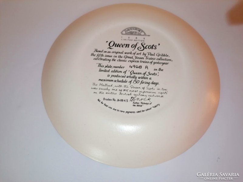 Vintage "Queen of Scots", a skótok királynője nevű vonat, limitált porcelán tányér