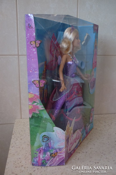 Új, bontatlan Catania Barbie baba 2012-ből