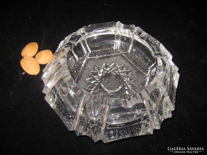 Ólomkristály tál  ,  19 x 8 cm  ,  2,3 kg