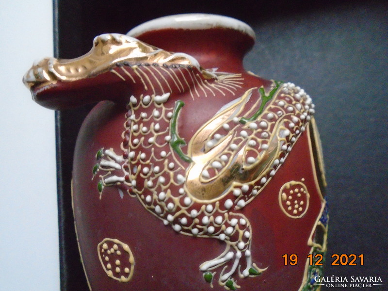 Satsuma moriage hand painted vase with plastic dragon, cannon and rakan pattern