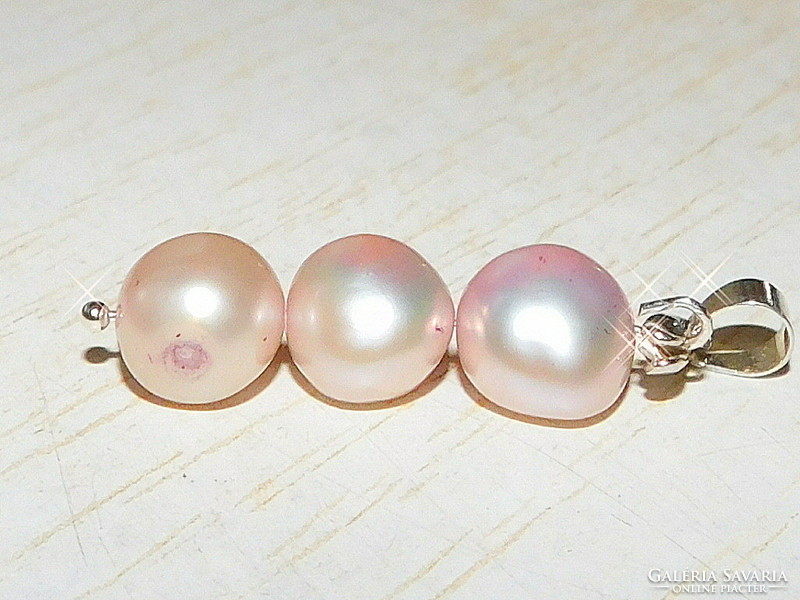Powder pink cultured real pearl pendant