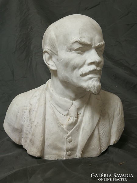 Pátzay Pál  Lenin szobra