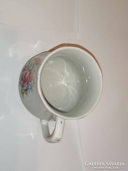 Aged quarry mug with tulips and floral pattern