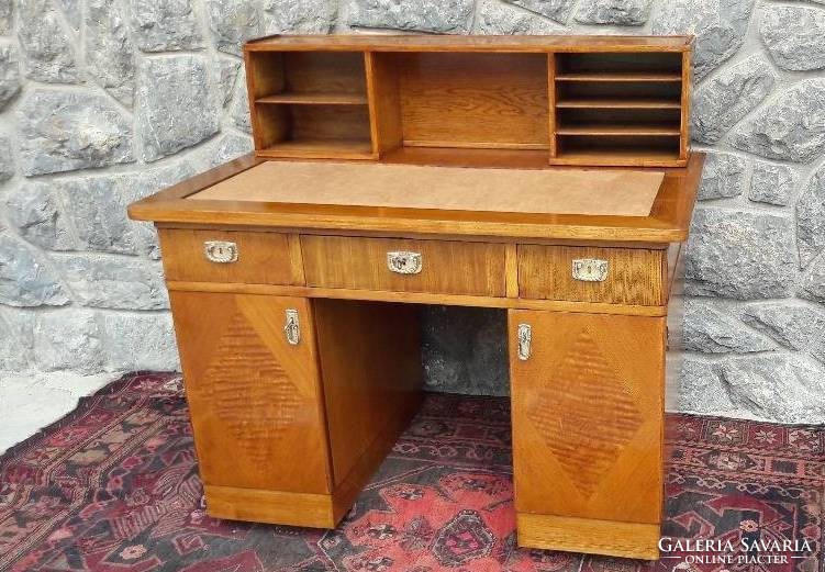 Antique drawer desk renovated with removable shelving