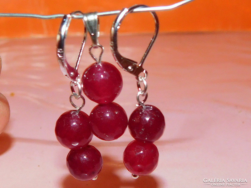 Ruby mineral stone polished earrings and pendant set
