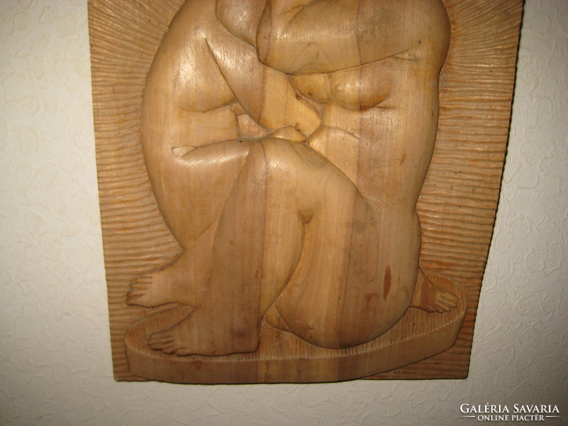 Wood carving, in the style of Amerigo tot, marked, 41 x 30 cm, marked