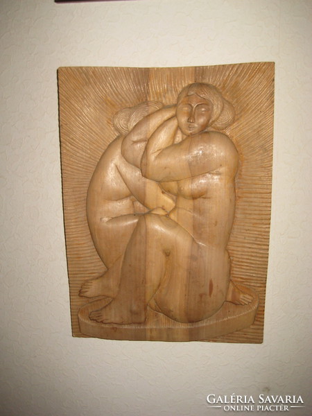 Wood carving, in the style of Amerigo tot, marked, 41 x 30 cm, marked