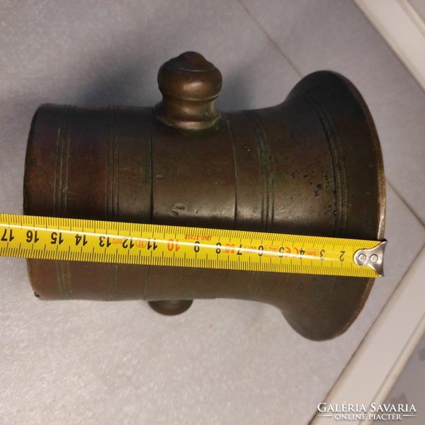 Bronze antique pharmacy mortar, Biedermeier made in the late 1800s, 5kg- approx!