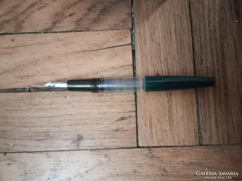 Classic Green-Silver Ink Absorbent Chinese Tung 717 Fountain Pen from the 1980s