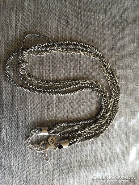 Special silver necklace (silpada)