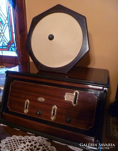 Antique philips working detector radio speaker only the amplifier