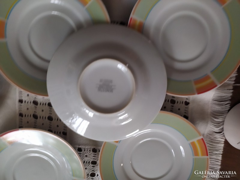 Cake plates