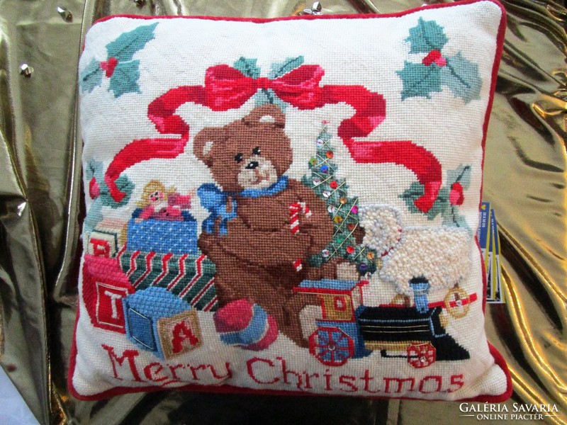 Tapestry ornament pillow retro original english christmas teddy bear decoration meticulously valuable needlework