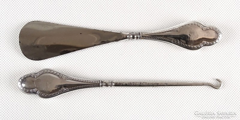 1A919 Antique silver shoehorn and shoe button