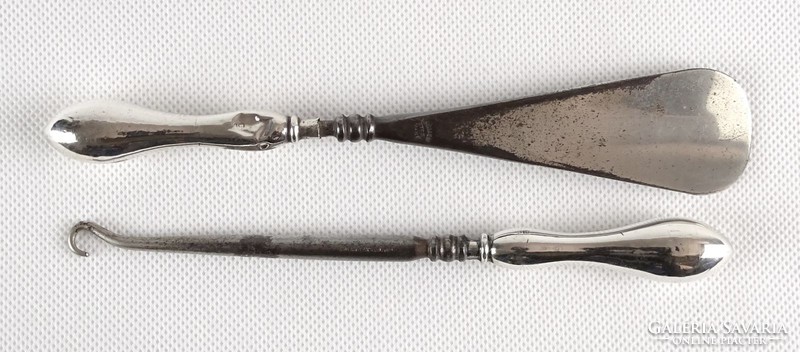 1A920 Antique Silver Shoehorn and Shoe Button
