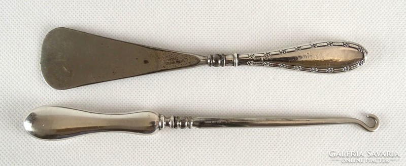 1A931 Antique silver shoehorn and shoe button