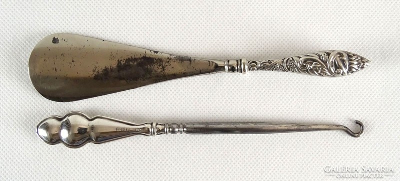 1A933 Antique silver shoehorn and shoe button