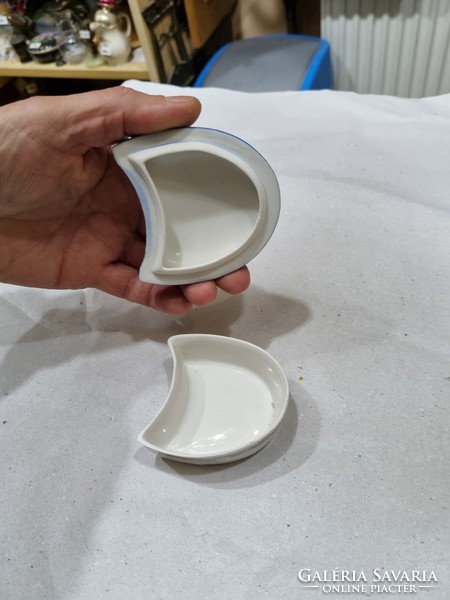 German porcelain bonbonier