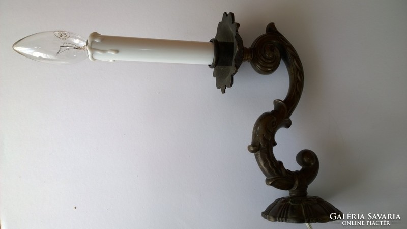 E-14 socket for antique lamp