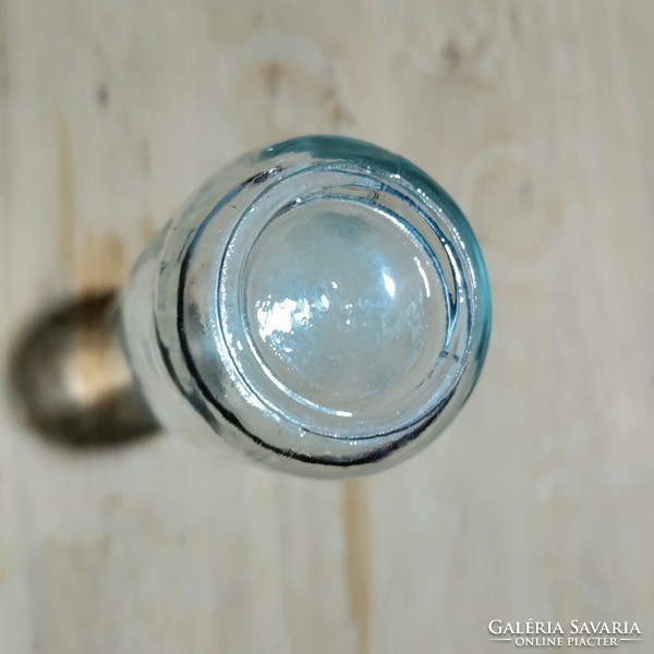 Cumis üveg