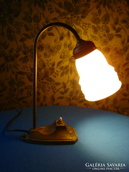 Szecessziós asztali lámpa