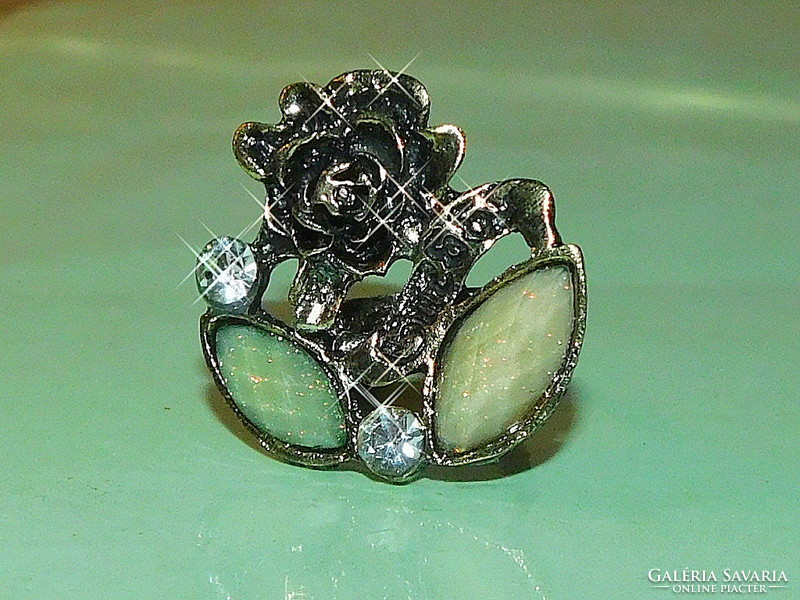 GUESS Rózsa mint. Opál köves Vintage Gyűrű - szabadon állítható