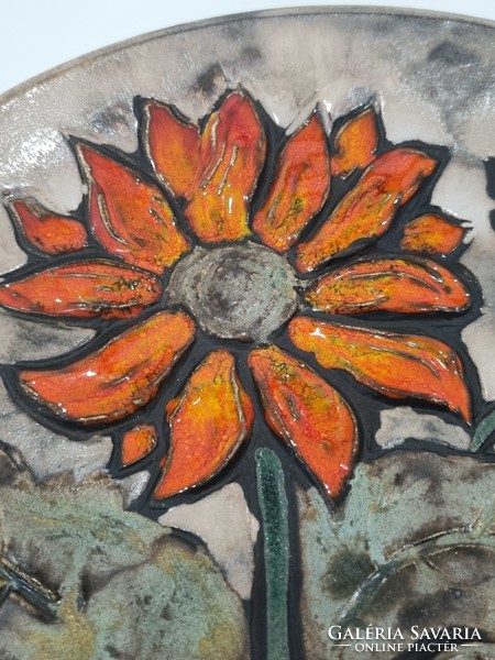 Ruscha német iparművészeti kerámia fali dísztál -dekoratív plasztikus virágmintával