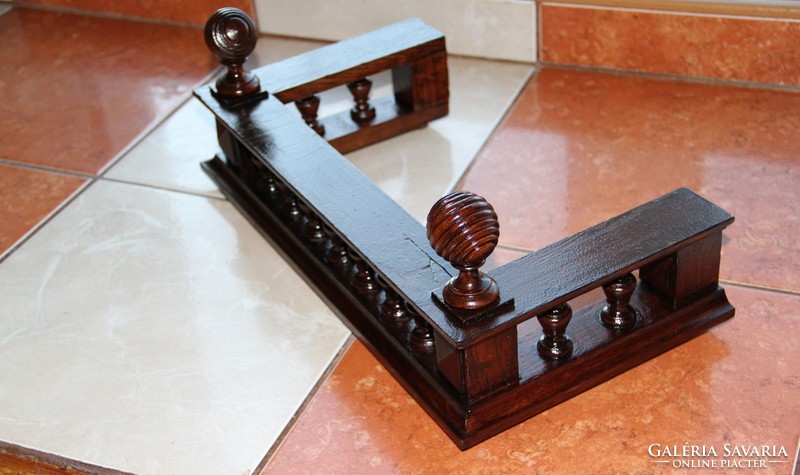 Pewter carved bedside table with original ceiling ornament 18.