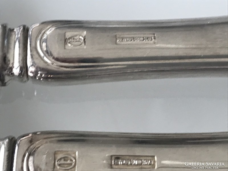 Silver-plated shereton brand Italian cheese knives