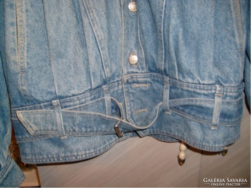 E13 luxury denim jacket lined inside + separate front and back embroidery appliqué + bottom belt + pockets 38-40