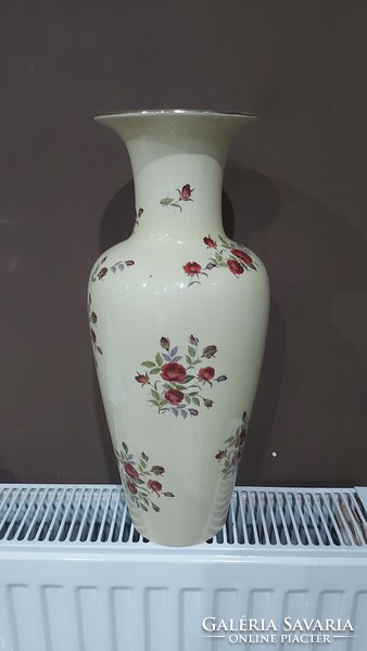 Zsolnay antik körpecsétes váza