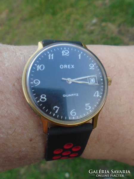 Extra luxury large men's watch with a very visible dial in a wonderful condition from the 80's