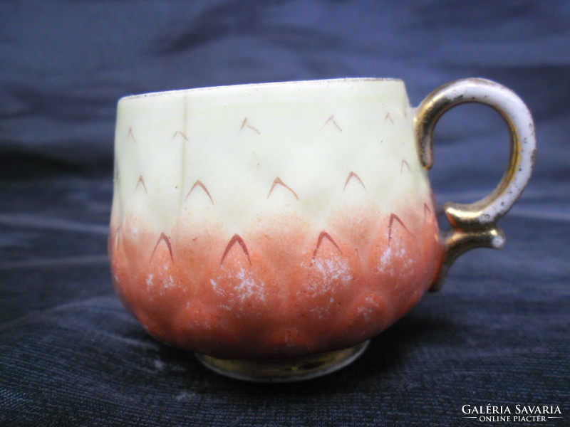 1890s zsolnay extra rare strawberry patterned coffee-mocha cup. Marked, intaglio.