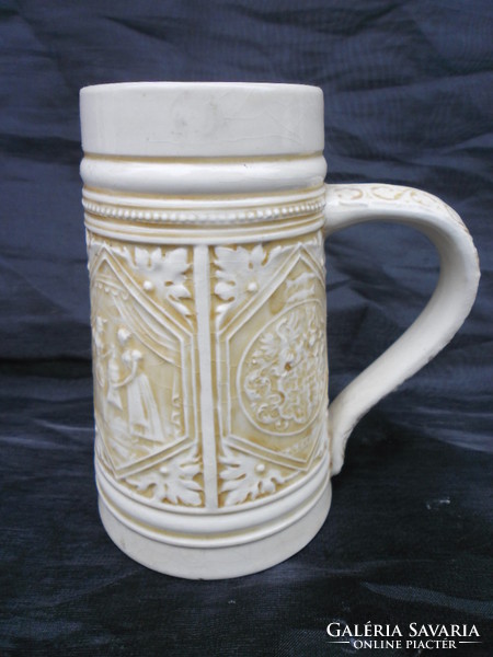 1890s.Extra rare zsolnay old ivory, ivory glazed jar, flawless.