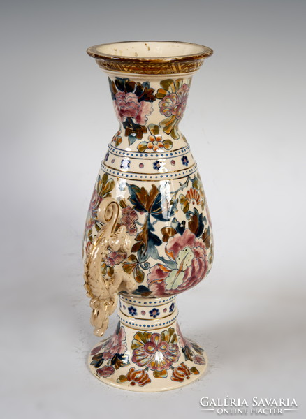 Fischer ignác - a vase with plastic dragons at his ears