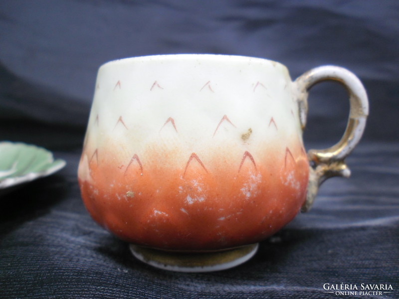 1890s zsolnay extra rare strawberry patterned coffee-mocha cup. Marked, intaglio.