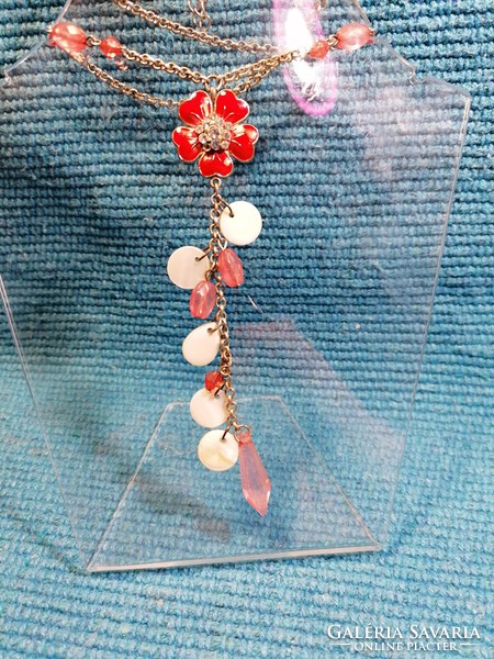 Red enamel flower necklace (109)