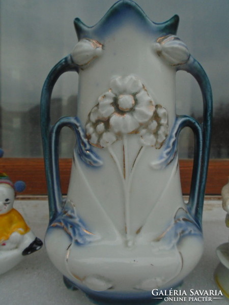 3 db gyönyörű porcelán középső, Bécsi szeceszios váza +egy kisebb váza figurás és egy nap bohoc