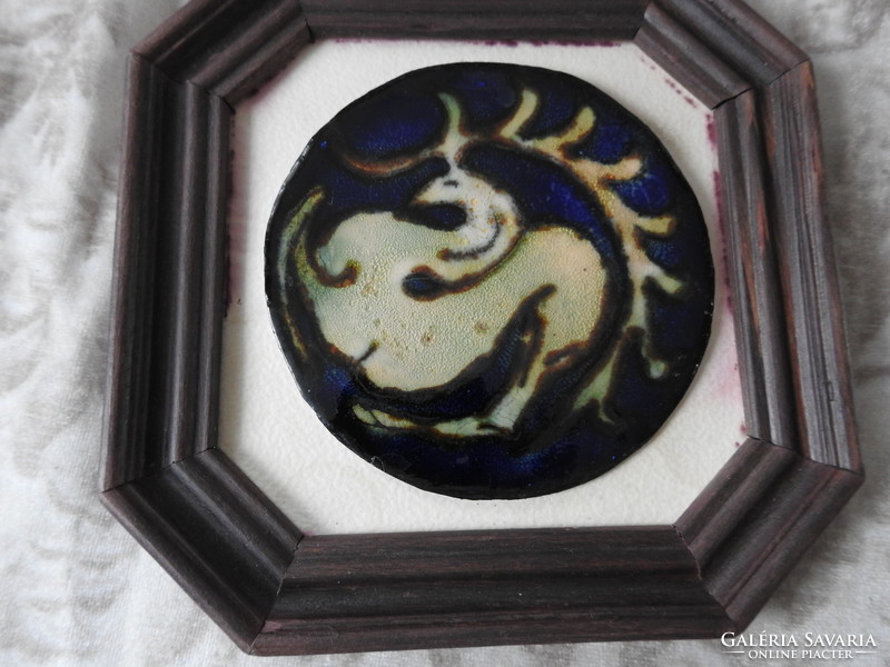 Wonder deer - fire enamel picture in an octagonal frame