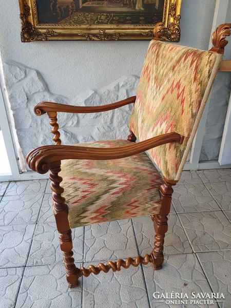 Beautiful antique single/pair armchair