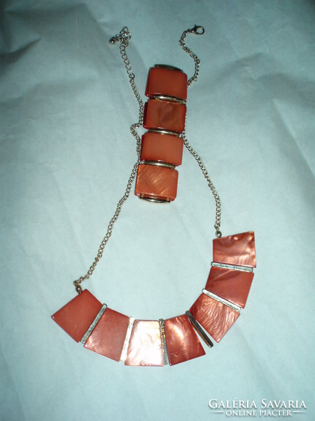 Art deco necklace with bracelet
