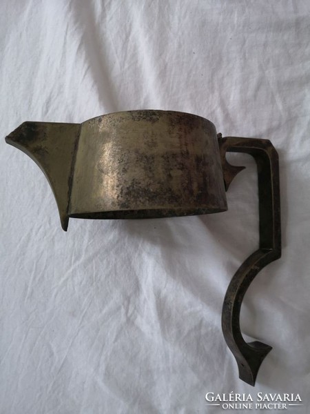 Metal part of decanter