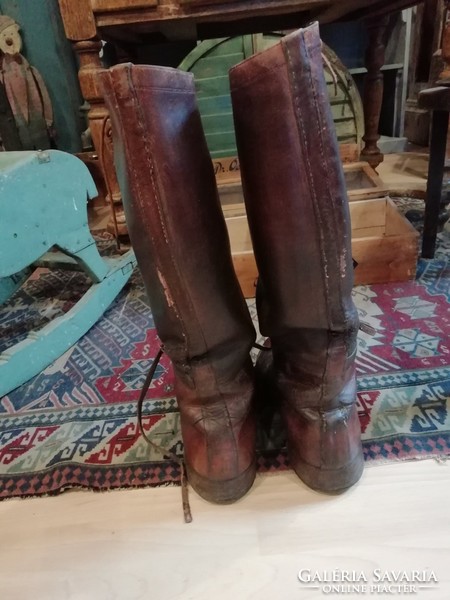 Birgerli boots, patinated leather boots from i. World War II boots, in very good condition